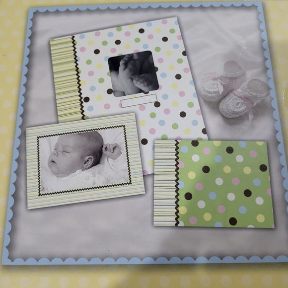 New G Squared Baby 48 Pic Album Memory Kit, Magnetic Frame And 24 Pic Brag Book - Picture 3 of 3